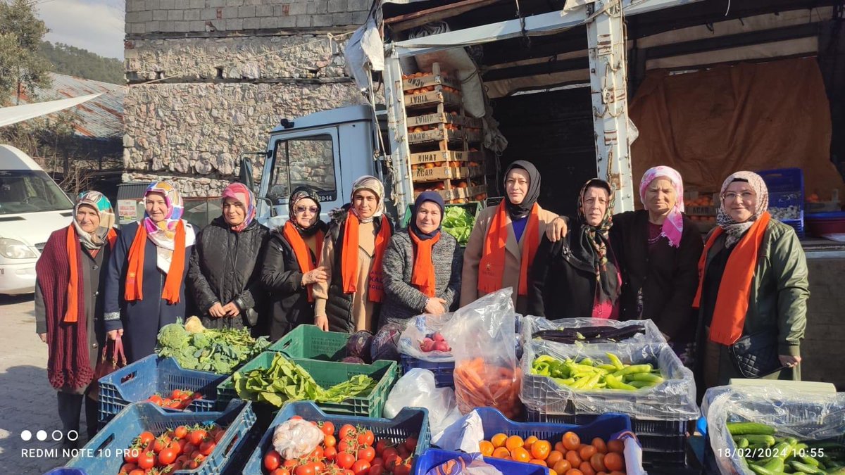 📍Gölcük
📍Alcı
📍Çiftlik
📍Akşar
📍Çakır 
mahallelerimizde sahalardaydık.Ev ziyaretlerimizi gerçekleştirerek vatandaşlarımızın gönül hanelerine dokunduk.
#HazırızKararlıyız
Ayşe Keşir 
Nilgün Ök 
Osman Zolan 
Yucel Gungor 
Feride Dükel Kabadayılar  
Fikret Gümüş