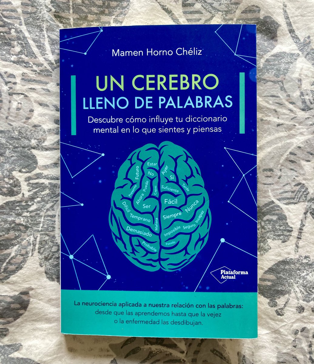 irenevalmore's tweet image. Mamen fue mi profesora —jovencísima— en @unizar. Este libro me recuerda por qué me dejó huella. Reflexiona —con aquel entusiasmo inolvidable— sobre las palabras, acerca de nuestra manera de poseerlas, de perderlas, de amarlas, de afilarlas, de pensar y sentir con ellas.
@m_horno
