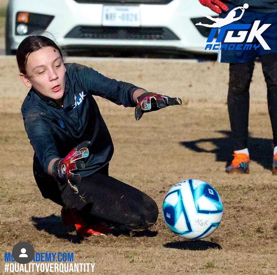 Sunday training with Coach Matt, Coach Trey and the #gkunion #portero  
.
#goalkeepertraining #dallasgoalkeeper  #mgkacademy #gk #gktraining #dallassoccer #womenssoccer #femaleathlete #shesakeeper
 #keeper <a href="/ECNLRLntxgirls/">ECNL RL - NTX Girls</a> <a href="/ImYouthSoccer/">ECNL/GA/Recruiting/College Soccer</a>
