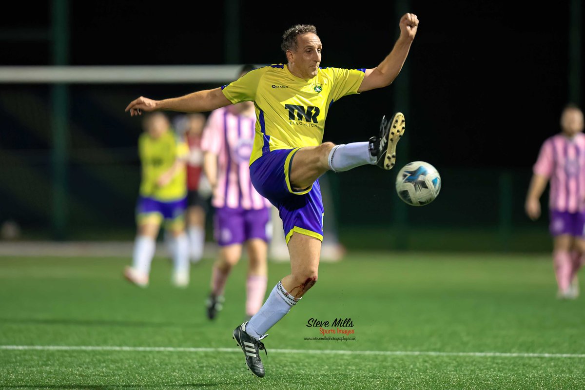 SteveMillsPhoto's tweet image. Match Photo's | Action from the recent @sussexsundayfl
Division 5 Cup Final, sponsored by Lincoln Binns, which saw Worthing Brazilian Masters take on AFC Grinstead  are now online.
@WWbmy @AFCGrinstead @SportSussex @NonLeagueCrowd 

Gallery Link: bit.ly/3uCX7NV