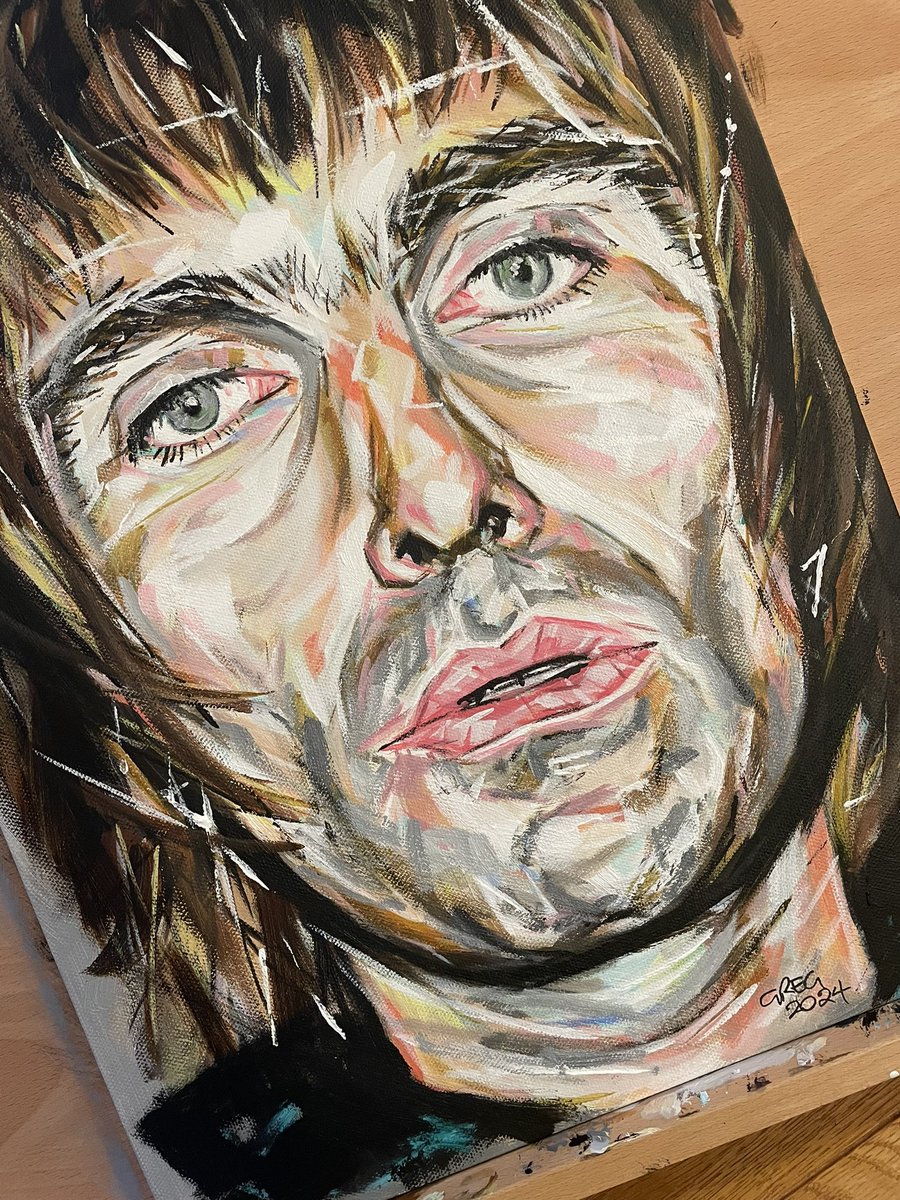 GregSmithArt's tweet photo. Back in 2018 I produced a charcoal portrait of #LiamGallagher so thought I’d revisit him in my new acrylic phase. Probably guilty of over-working this one a touch, but let’s call it experimental mark-making. Enjoying the learning curve. February 2024. Acrylics on A3 panel board. https://t.co/Zx8yyuxaRX