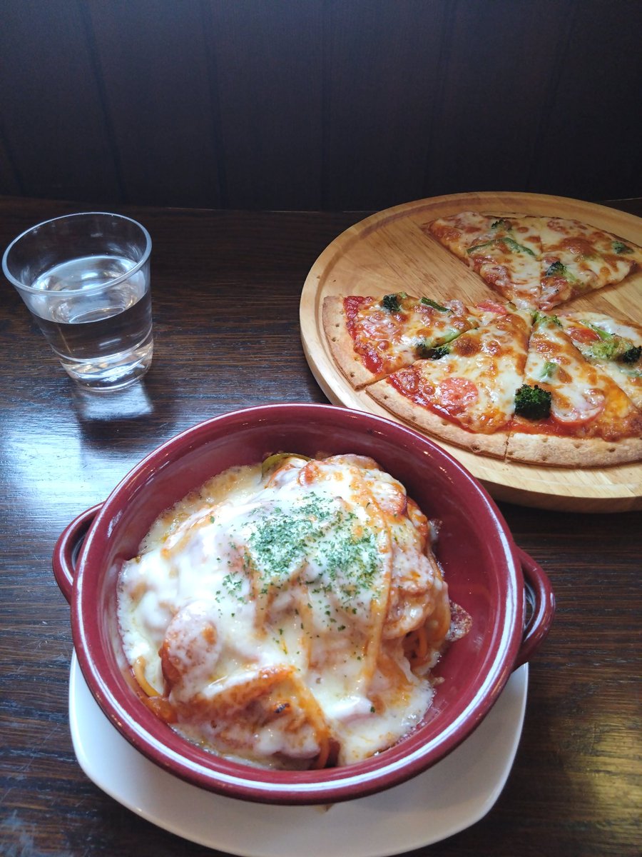 9IPD9pTIVJ71Doz's tweet photo. #茅野市 #attaca #ナポリタン
ナポリタンもピザも絶品。ちょっと遠いけど何度でも行きたい。 https://t.co/pxeYs6Kz23