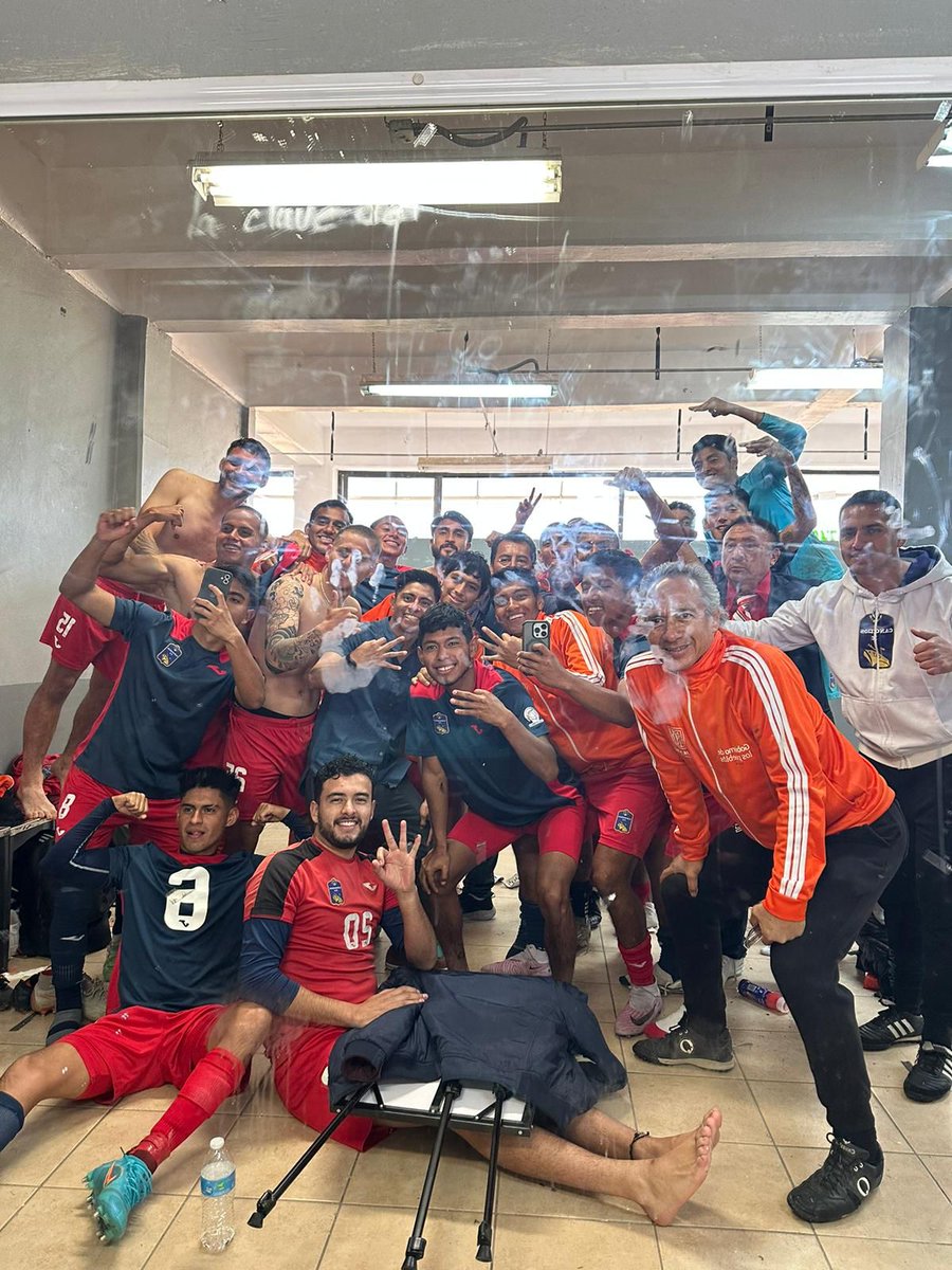 CCanoneros's tweet photo. Cañoneros LP ⚽♥️♥️⚽.
Buen triunfo !!!
#todossomoscañoneros 
#PorSiempreCañoneros https://t.co/NeQZNiJkaM
