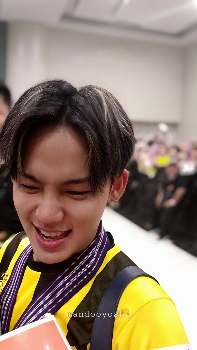 230414 Hello Tour in Manila 
Send Off

 #CHOIHYUNSUK #최현석 
#TREASURE  #트레저 <a href="/treasuremembers/">TREASURE</a>