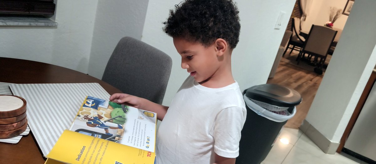 Eastsidedubby93's tweet photo. Thank u so much @RampageNFL ! My son loved the autographed book! He read it, and felt extremely special that a member from the @RamsNFL  actually acknowledged him. It may have been something small for you, but he will remember this for the rest of his life!! 🐏❤️💪🏽📔 https://t.co/vGSjJ5KOLq
