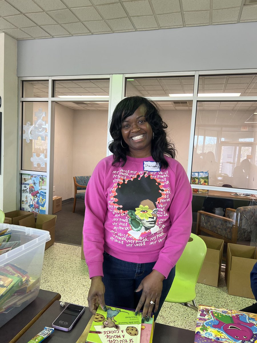 Smolawrence's tweet photo. Great Sat a.m. @ Wake Up &amp; Read, whose focus is increasing access to literacy for all children. Support the 2024 Book Drive—volunteer, donate, and host. Find out more @Literacy4Wake or https://t.co/XH6Zq84MMi @4LifeEducator @DrWilsonNorman @footesie @E_Colbert @lorikrzeszewski https://t.co/NDUe6UzmLP