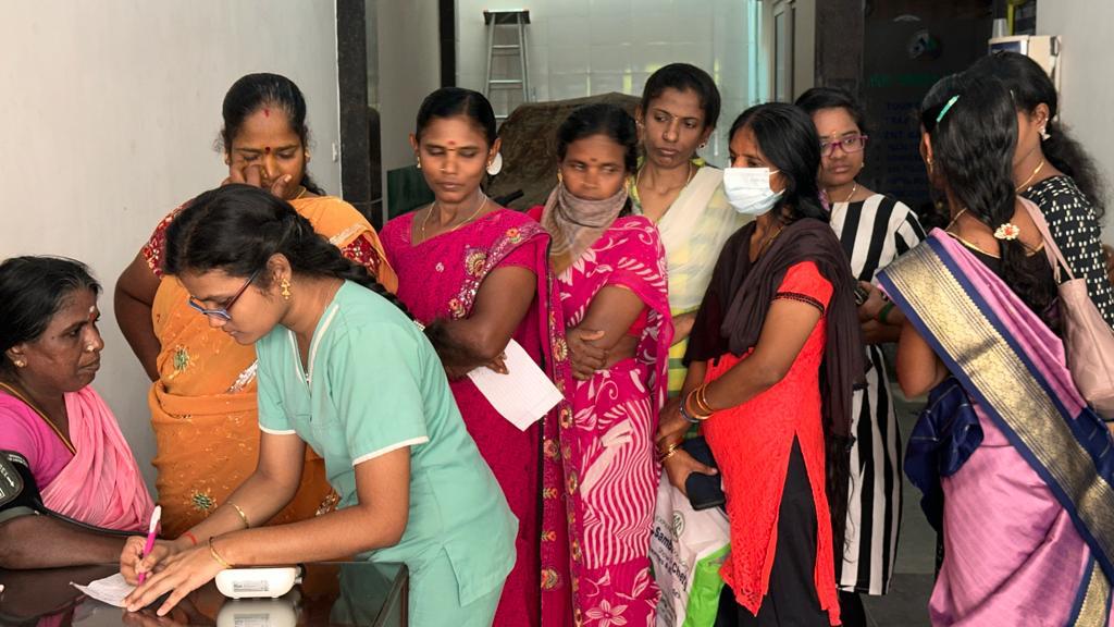 Rt_Diagnostics's tweet photo. RT Diagnostics and Family Clinic jointly organised Medical and Diagnostic Awareness Camp on 18th February 2024.
We thank residents around Karambakkam and porur for their support and overwhelming response.
https://t.co/AB4yFQv2nP
#diagnostics #freecamp #bloodtest https://t.co/cWLzq0xIUa