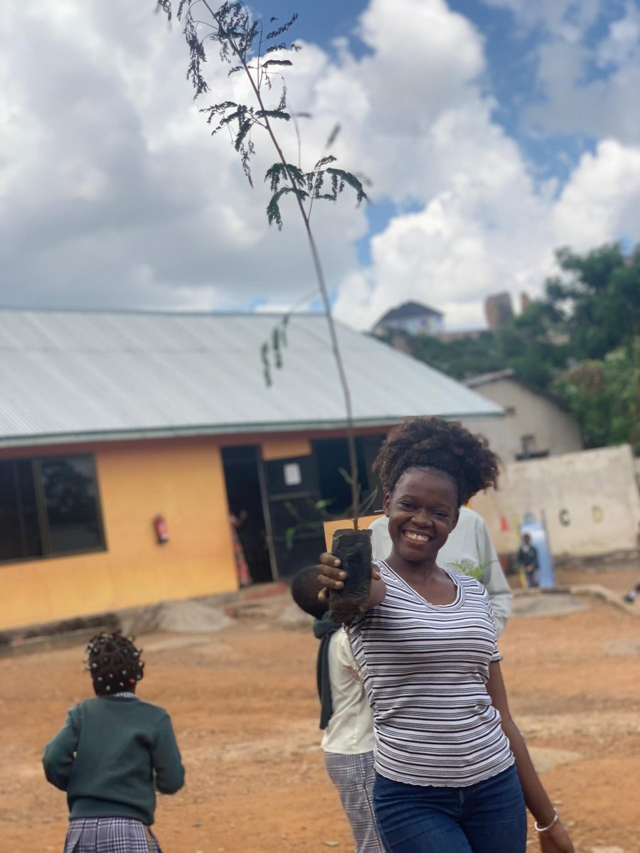 CatherineMutta's tweet photo. We are having fun and yet making an impact  to our beautiful Planet💚🌳🌍 Yes Start them Young and watch them grow into it🌍 my little climate heroes 🫶
#sdg13
#sdg4 https://t.co/7eB59AmCVz
