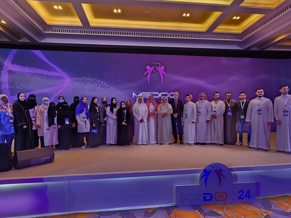Nobles_Team's tweet photo. سعدنا بتواجدنا ومشاركتنا في تنظيم مؤتمر الشرق الأوسط للسكري والسمنة #MEDOC24 

بروف عبدالرحمن الشيخ @Profaalshaikh 
دكتور سعود السفري @SaudAlSifri 
دكتور خالد الغامدي @Dr_Khalghamdi 

🙏 https://t.co/0rkSyRb5Sp