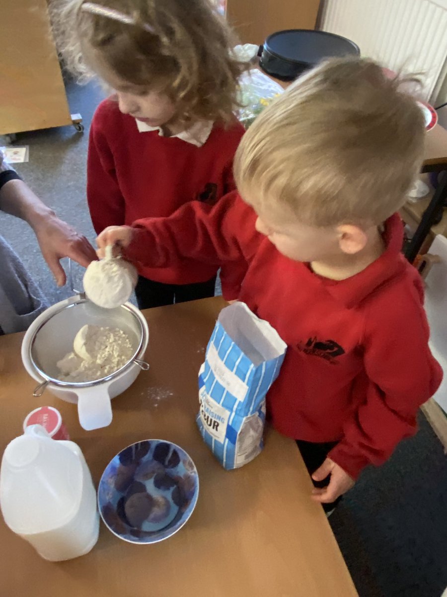 gillyp_dm's tweet image. Pancake day 2024 🥞💜😀 
#superherostars