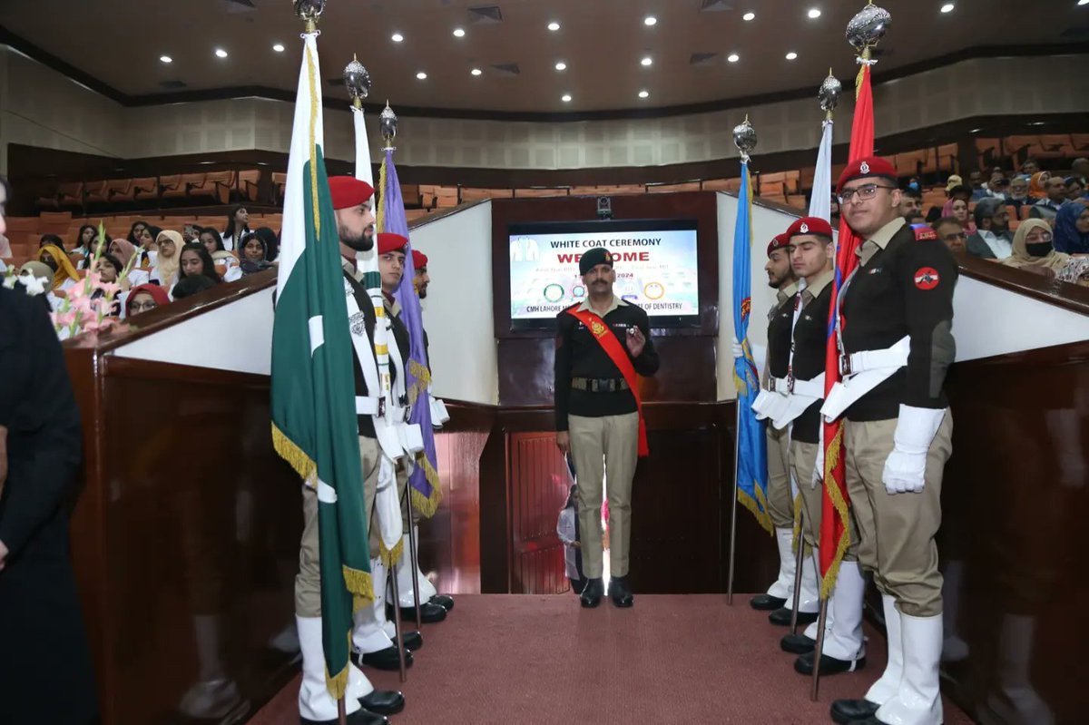 CMHLMC's tweet photo. On February 13, 2024, CMH Lahore Medical College and Institute of Dentistry hosted a momentous White Coat Ceremony to mark the commencement of the academic journey for the incoming students joining the DPT, MIT, and BDS programs. https://t.co/vlDQ4yx2fe