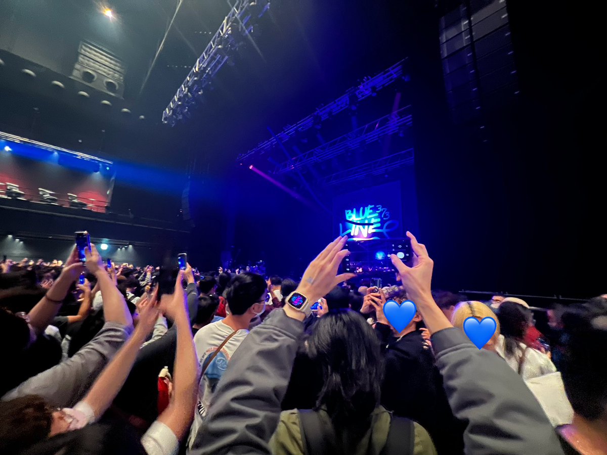 Tentacult7336's tweet photo. 5年ぶり、そして人生2回目の現地ライブです
グッズ買えなっかたけど、
声なくなったけど、
超ーーー楽しかったです!!
最高です!超幸せです!

今日の思いだけで、2024も頑張れる!

台湾来てくれて、ほんとにありがとうございます! ぜひまた来るね
ミナミさんラブ🫶
#美波青ツ
 #373blueline https://t.co/n6Gnsta8qk