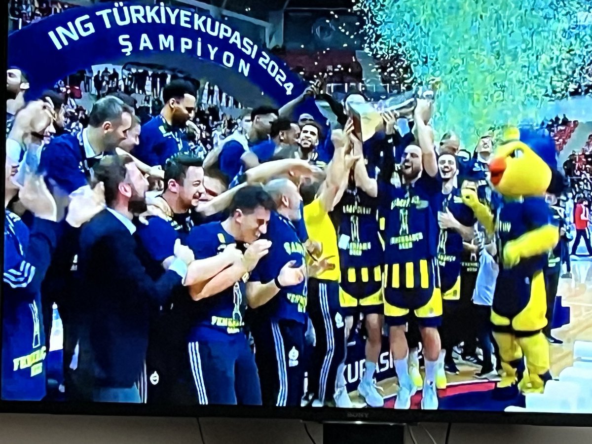 SahingozSevan's tweet photo. Tebrikler Çubuklu 💙💛💙💛💙💛💙 https://t.co/PAoc9KHFdV