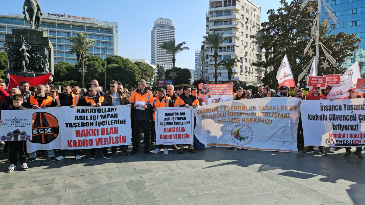 TabibNarlidere's tweet photo. Şirket işçileri kadro istiyor!
Şirket işçileri eşit şartlar istiyor!
Şirket işçileri ücretli kölelik istemiyor!

#izmir #tabib #ŞirketİşçileriKadroya https://t.co/8Y2cxdTRra