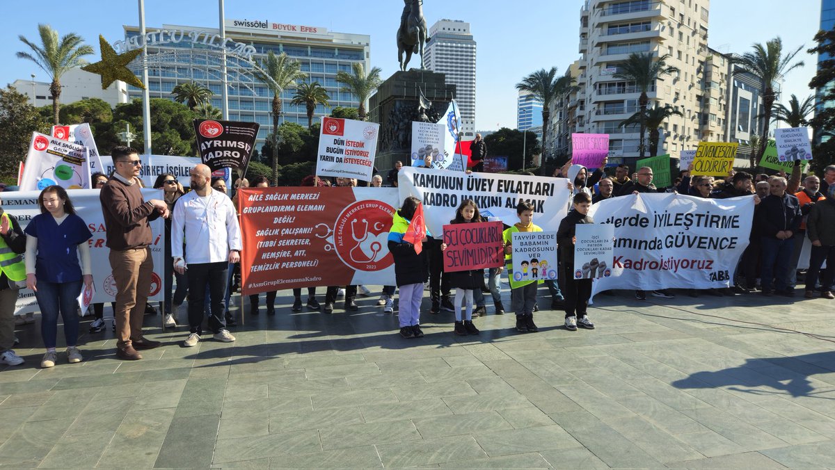 TabibNarlidere's tweet photo. Şirket işçileri kadro istiyor!
Şirket işçileri eşit şartlar istiyor!
Şirket işçileri ücretli kölelik istemiyor!

#izmir #tabib #ŞirketİşçileriKadroya https://t.co/8Y2cxdTRra