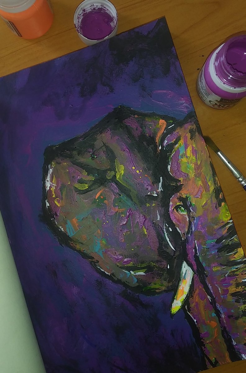 codey4k's tweet photo. Elefante en acrílico...

#codey4k #art #arte #venezuela #vzla #caracas https://t.co/juYwFCh2CX