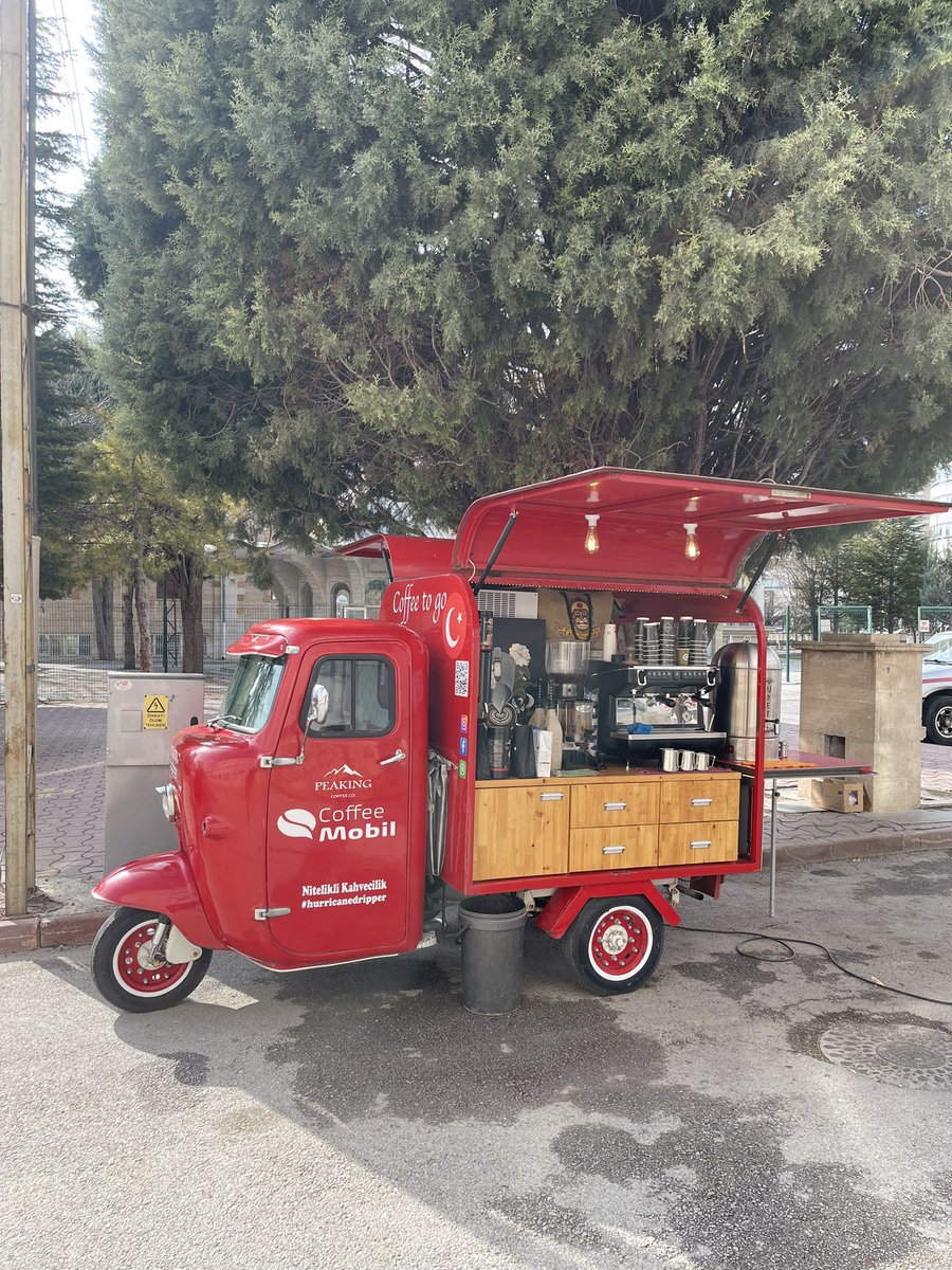 coffeemobiltr's tweet photo. #CoffeeToGo #StreetArt #PeakingCoffeeCo #CoffeeMobil #CoffeeTime #CoffeeLover #Barista #Coffee #Arçelik #Türkiye #Konya https://t.co/a9t7RPLUAM