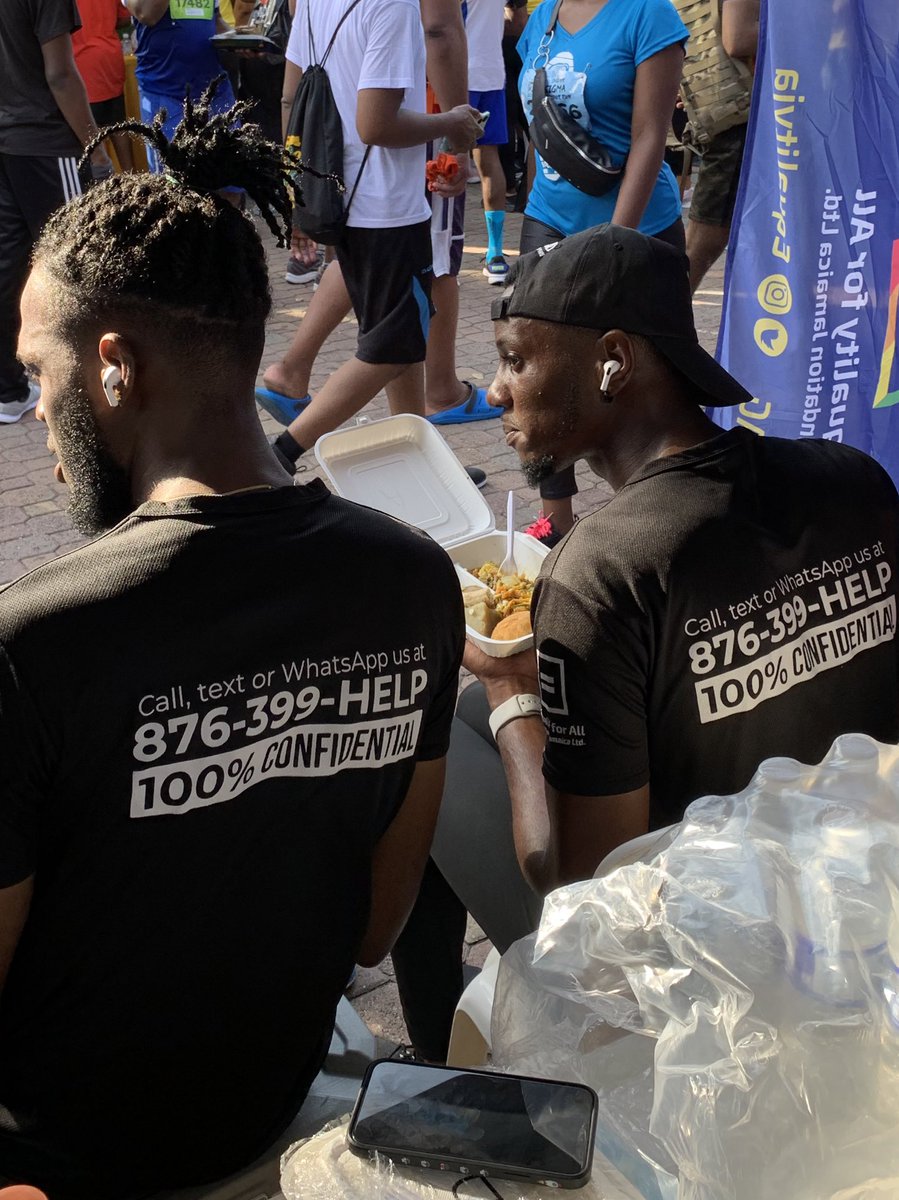 EqualityJa's tweet photo. Community Members, EFAF and TransWave Staff all participated in today’s Sagicor Sigma Corporate Run (@SagicorJa ), reppin EYJ Helpline merch (@EqualityYouthJA )

#sagicorsigmarun #sigmarun #sigmarun2024 #equalityja #equalityforall https://t.co/pzDzfGBY4J