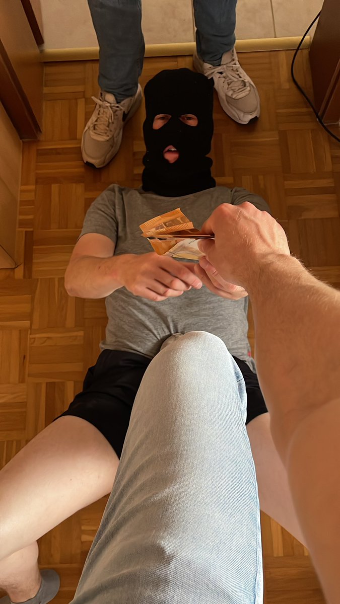 MasterJon15King's tweet photo. Give it all to me. 🫵🏼💸 https://t.co/OlVcUC8QYe