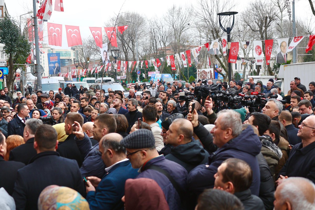 Cumhur İttifakı olarak el ele, gönül gönüle 31 Mart için durmadan çalışıyoruz.

Ülkemizin yarınlarını, şehrimizin geleceğini hep birlikte daha güzel günlere taşıyacağımıza olan inancım tam.

Hayırlı, uğurlu olsun.

#HerAdımdaYeniden 

<a href="/akbasogluemin/">Av. M.Emin AKBAŞOĞLU 🇹🇷</a> <a href="/celal_adan/">Celal ADAN</a> <a href="/murat_kurum/">Murat KURUM</a>