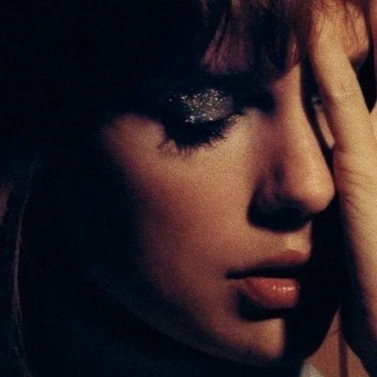 repftv's tweet image. — what song from midnights is yours and yours only? ⋆·˚ ༘ *