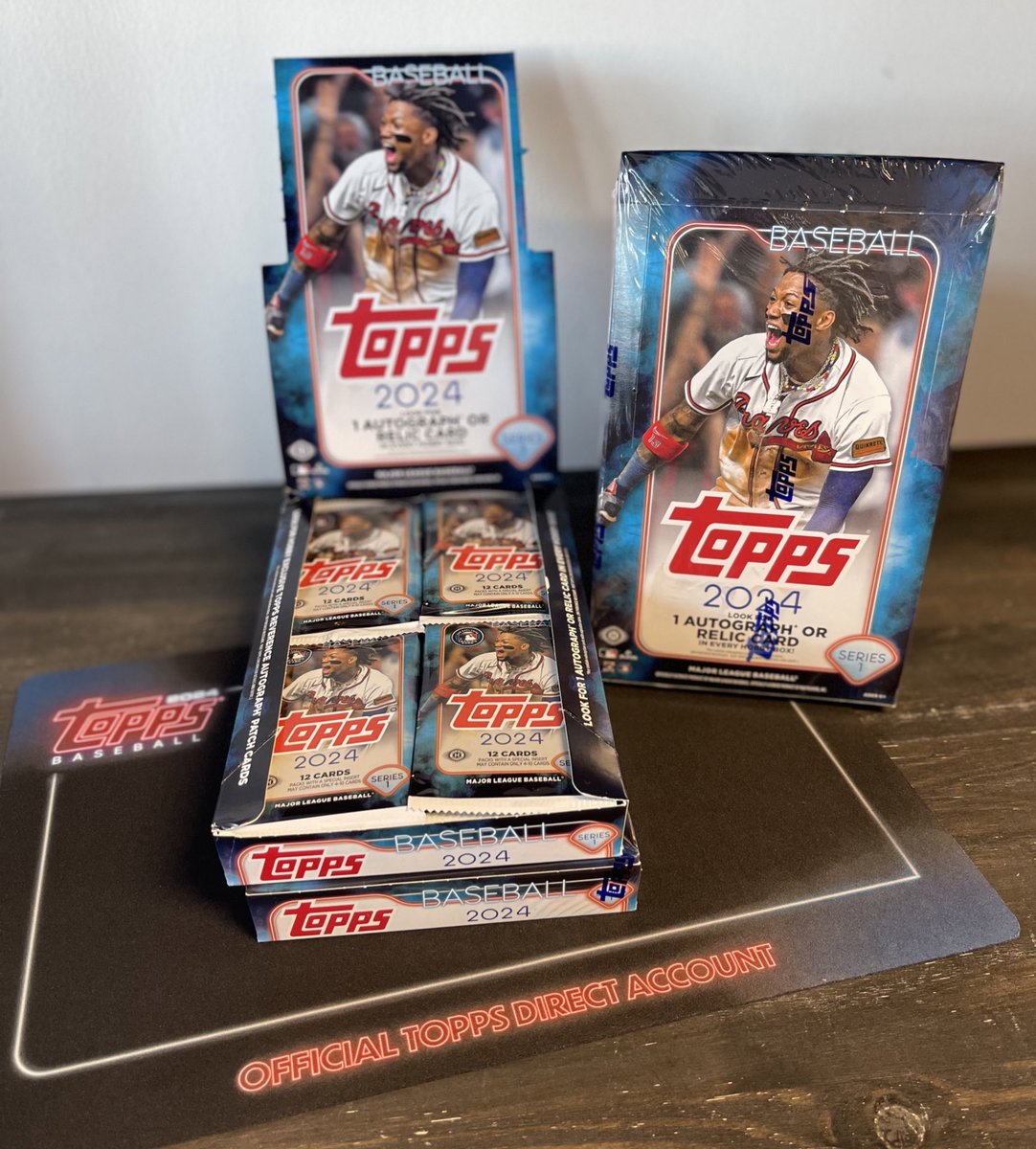 RbiCru7's tweet photo. Free Pack Sunday is here and todays free pack isโฆ.
2024 @Topps Series 1 Hobby โพ๏ธ!
Stop by the shop today from 10-5 to receive your 1 free pack of 2024 @Topps Series 1 Hobby โพ๏ธ pack! #free #freepacksunday #topps #thehobby #hobbyshop #freepack @Fanatics #SupportYourLCS https://t.co/6PviSoTBti