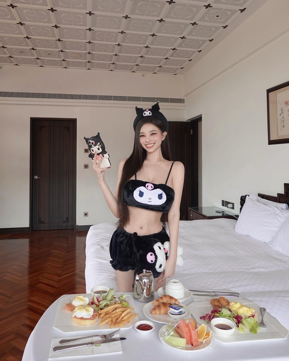 lovelynnisland's tweet photo. Who needs coffee with Kuromi around?☕️🖤 https://t.co/D7jG1mlwNB