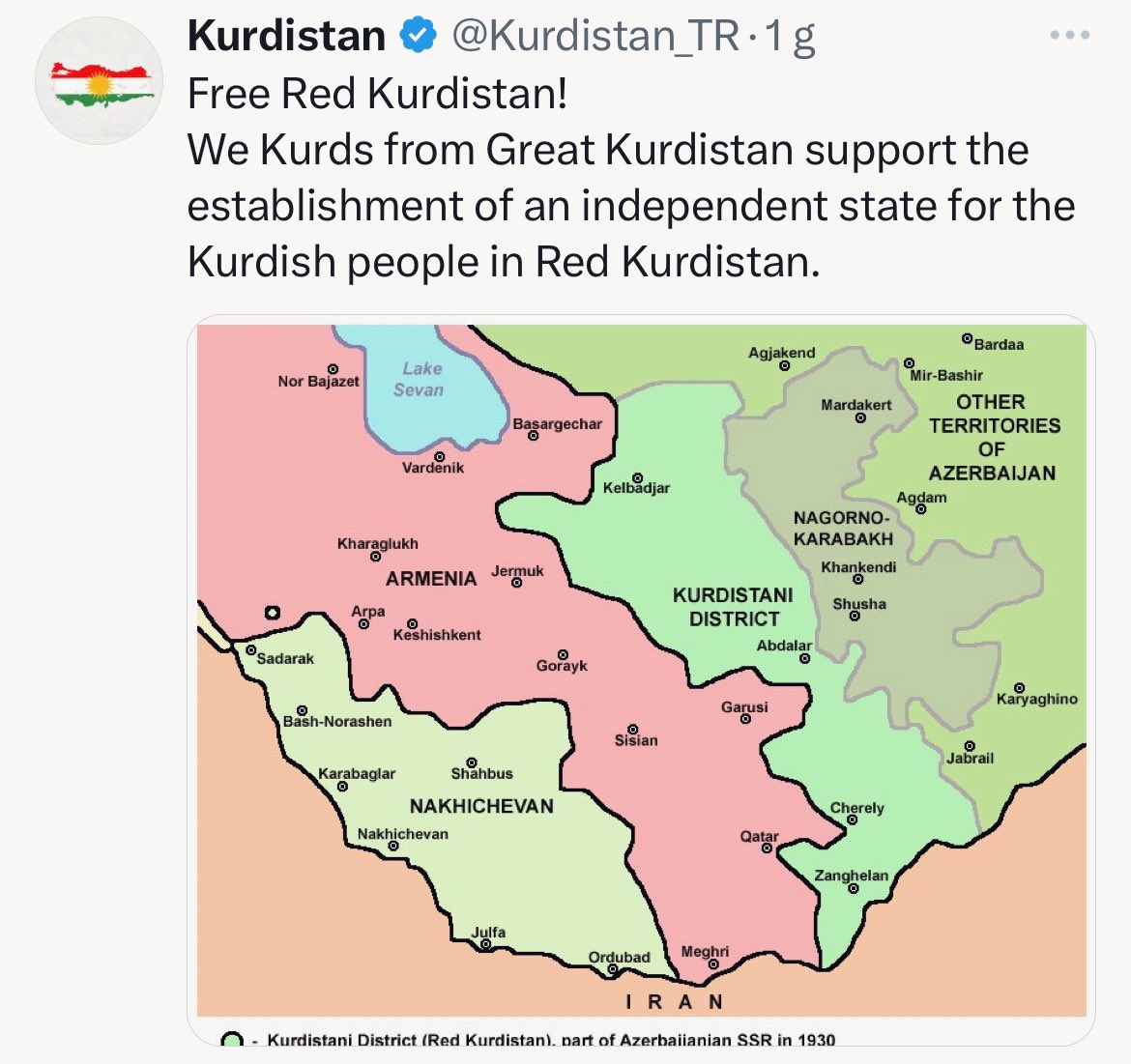 ters__e's tweet photo. Lən 0rospu uşaqları o bölgəyi yeni aldıq ermənilərdən həmən yarısını boyayıp kürdistan yazmışlar fırçasına astarına soxduğumun boyacı qəhbələri https://t.co/n9wHuMOJyp