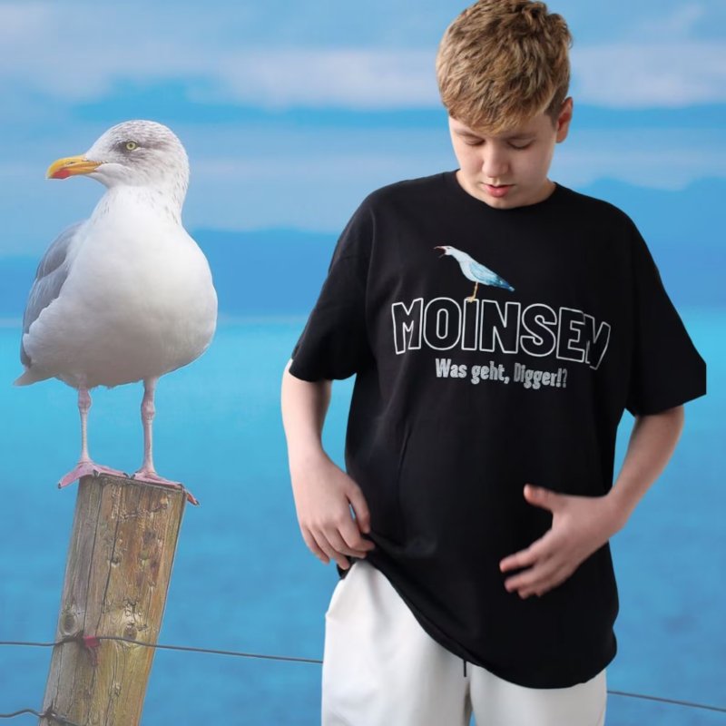 BlogItstimefor's tweet photo. #Maritime Hamburg #Geschenke: T-Shirts von Designs by Nordstern

#Blog #Geschenkideen #Moinsen #Hamburg #MoinMoin #WasGeht 
#TShirt #Kaffeebecher #HamburgFan #Geburtstagsgeschenk #HamburgSouvenir #DesignsByNordstern @d_nordstern

https://t.co/qcmd7MqnHj https://t.co/ghNDrBlInL