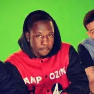 HLMurdock's tweet photo. #NewProfilePic https://t.co/3Sj5efLTbu