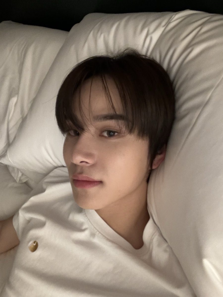 #스물여섯_정우도_변함없이_애쩡해 
#望むなら何もかもジョンウにあげる 
#HAPPYJUNGWOODAY
#SUGARINGCANDYDAY

정우야 애쩡해🐶💕