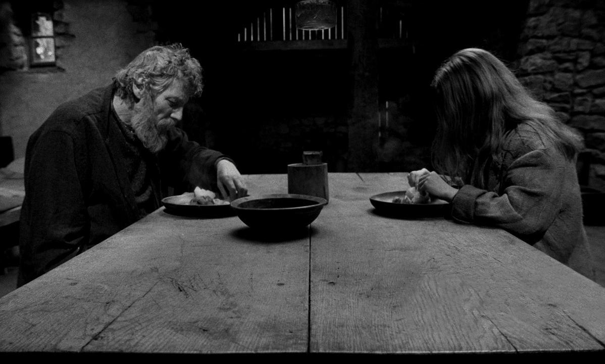 bernax16's tweet photo. Si ves esto, menciona cuatro películas de este siglo que no debería perderse ningún cinéfilo gourmet. Empiezo yo con estas cuatro maravillas:
#ElCaballoDeTurín
#WinterSleep
#Malmkrog
#HistòriaDeLaMevaMort https://t.co/GoCCklnSTV