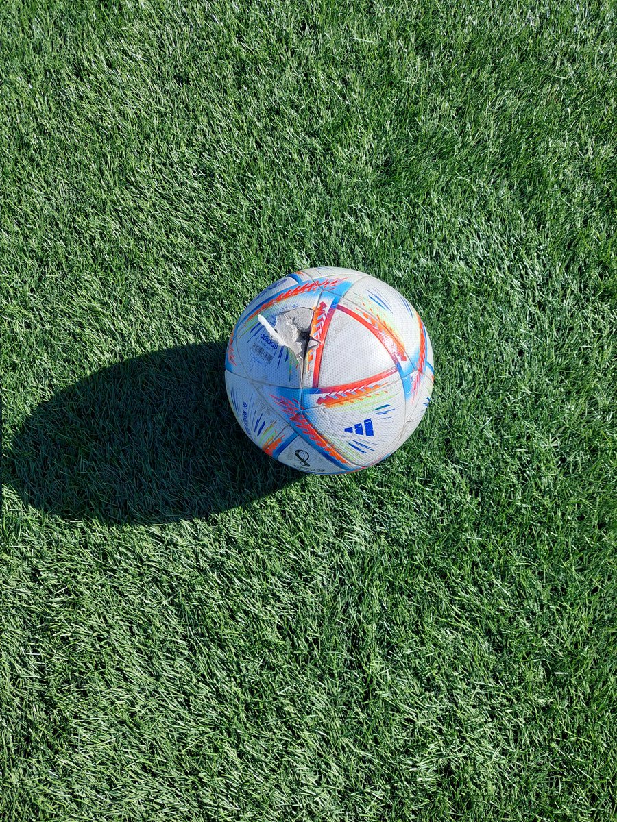 berriozar_cf's tweet photo. 3 RFEF Femenina 
@cdsalamancaff  - Berriozar C.F.; 1-0

Dar las gracias a @cdsalamancaff por facilitarnos tres balones para poder realizar el calentamiento.

Aúpa roj@ssss!!!!

#goraberriozar  #Berriozar 
@fedfutnavarra  @rfef https://t.co/Q9975Ip4Ft