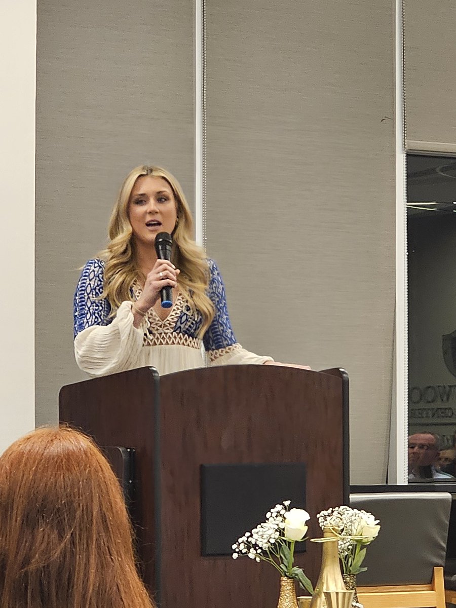 Phil Williams tweet media