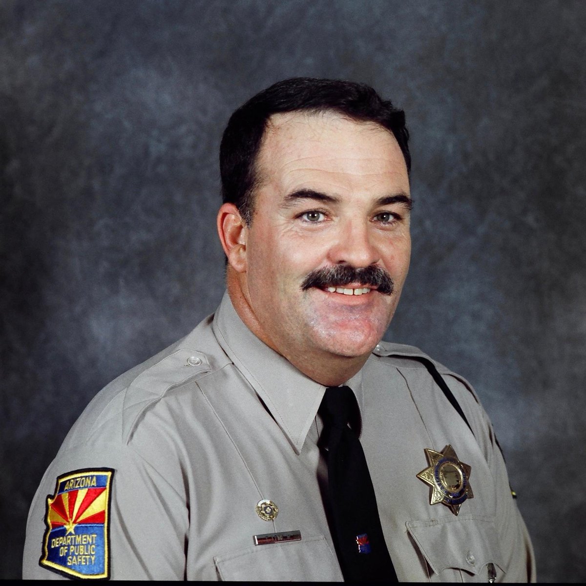 Officer Floyd “Skip” Fink was killed in the line of duty on February 18, 2000. His patrol car was struck by a driver who was high on methamphetamine and marijuana. 💙🕯️ #EndOfWatch #NeverForget #AZTroopers