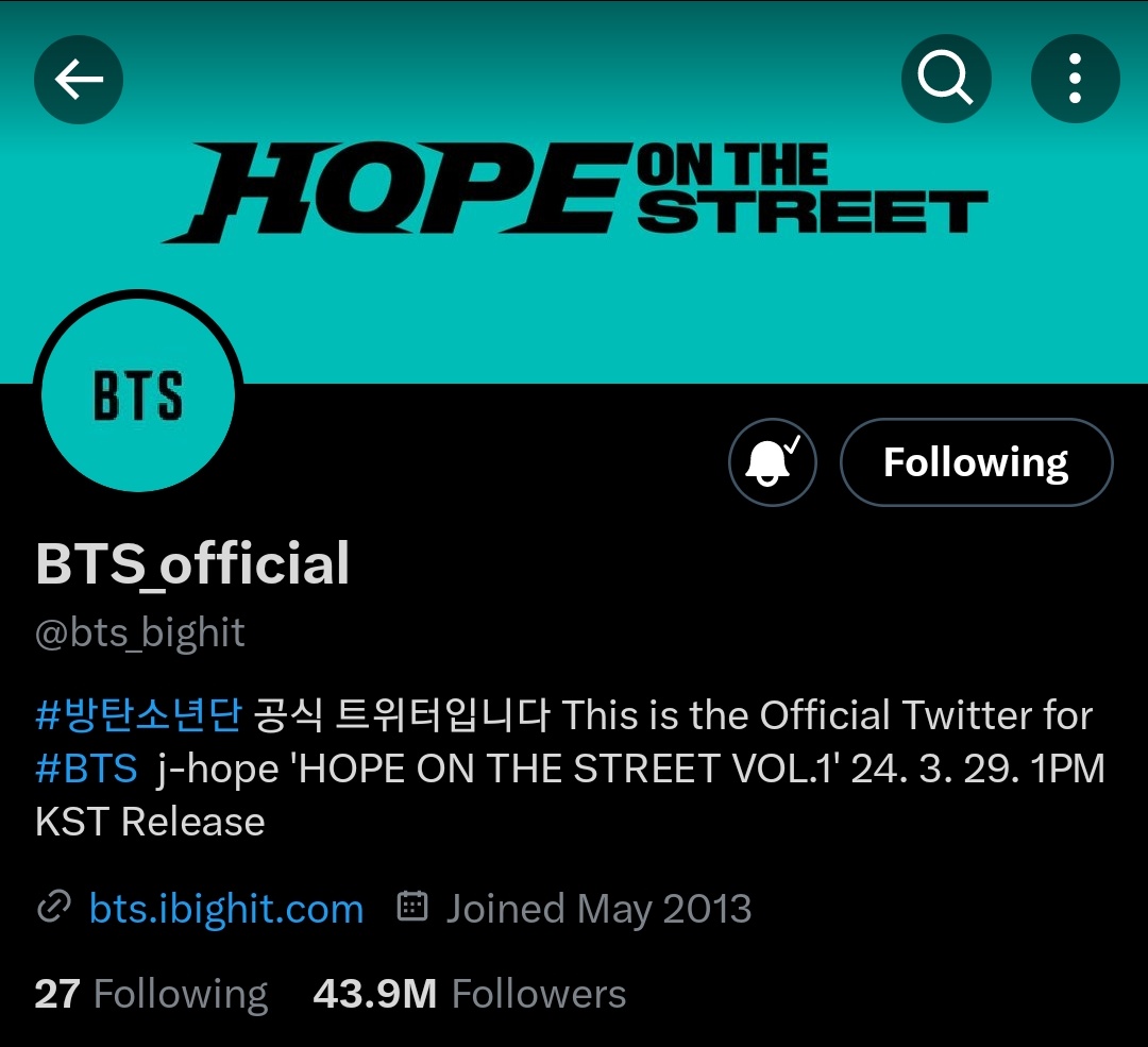 ai_jiminily's tweet photo. @bts_bighit LAYOUT CHANGED !! https://t.co/YH8pfBnewo