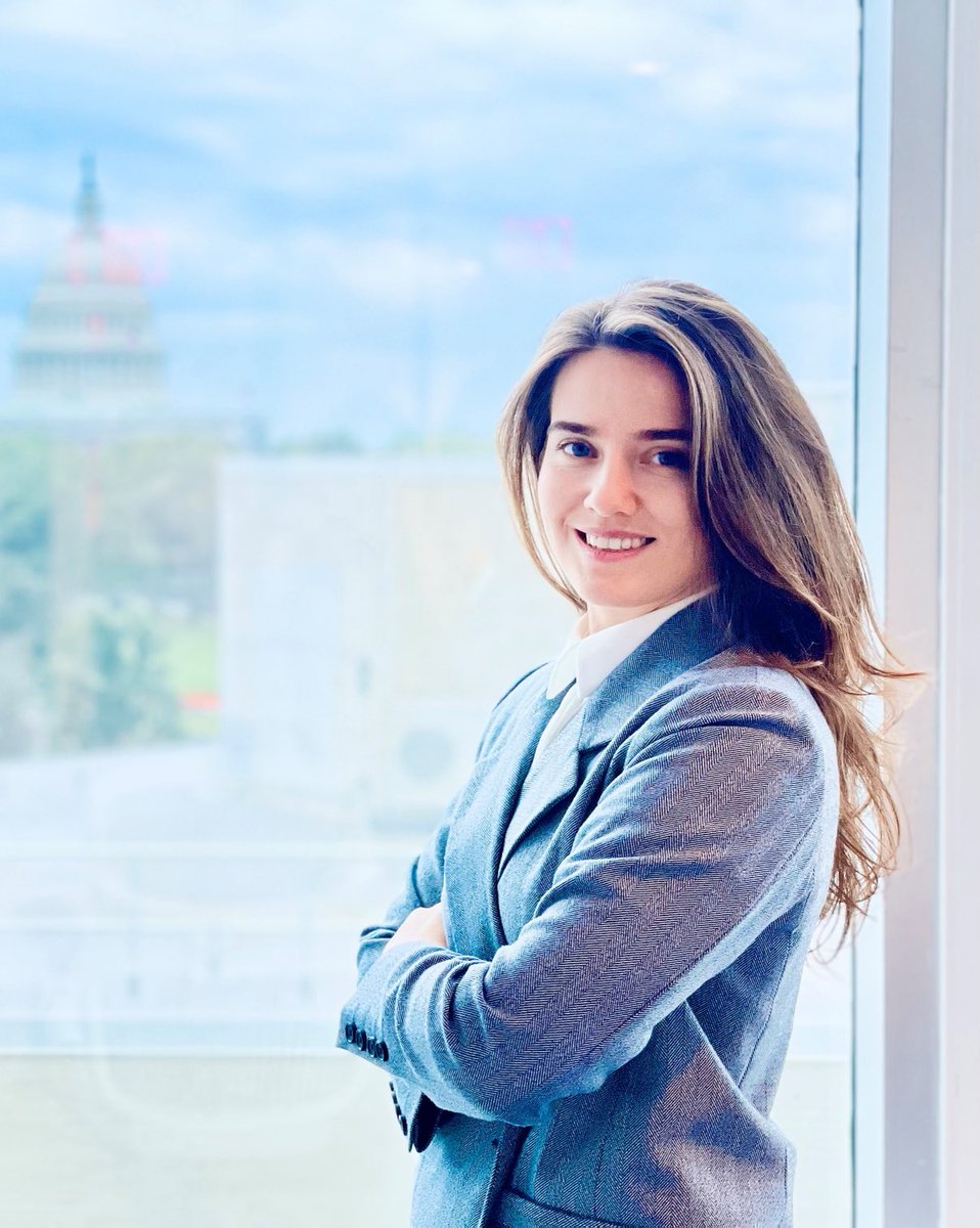 #Ukraine : Sie hat einst auf dem #Maidan in #Kiew gegen Korruption demonstriert. Julia Maruschewska. Heute ist sie eine junge Reformerin, angetreten, die verkrusteten Strukturen im ukrainischen #Verteidigungsministerium aufzubrechen. Heute im@weltspiegel_ard