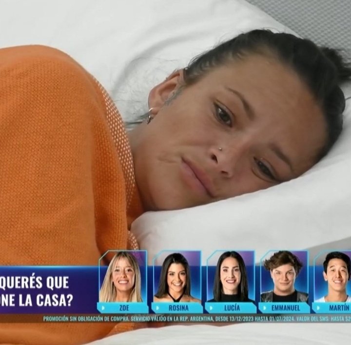 leche_hervida's tweet photo. Primeras semanas: "entré a gran hermano para ganar la casa asi mi hija tiene un techo"
Ultima semana: "si se va furia voy a ser mas feliz que si ganara el premio"
Prefirió obsesionarse con furia en vez de pensar en el techo para su hija
#granhermano #granfuria https://t.co/VgrLpe98Tc