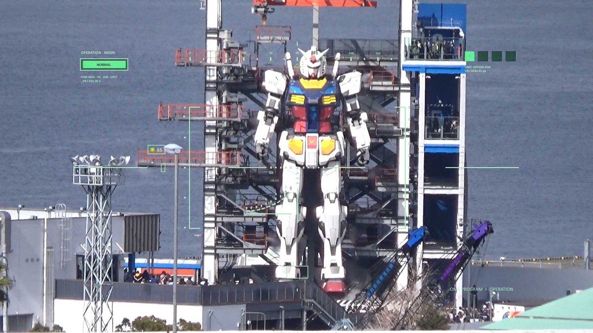 youkaizukushi's tweet photo. 中に入らず外で色々な所から撮ってきた。クレーンとか映り込んでいた方が、それっぽい。気分はジオンの偵察兵でした。 https://t.co/Po68z0JZWW