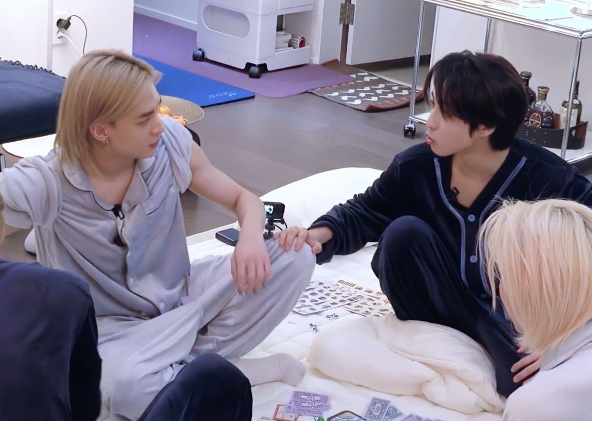 ขอนอนด้วยได้แมะ <a href="/hj0320x/">Jaylo</a>