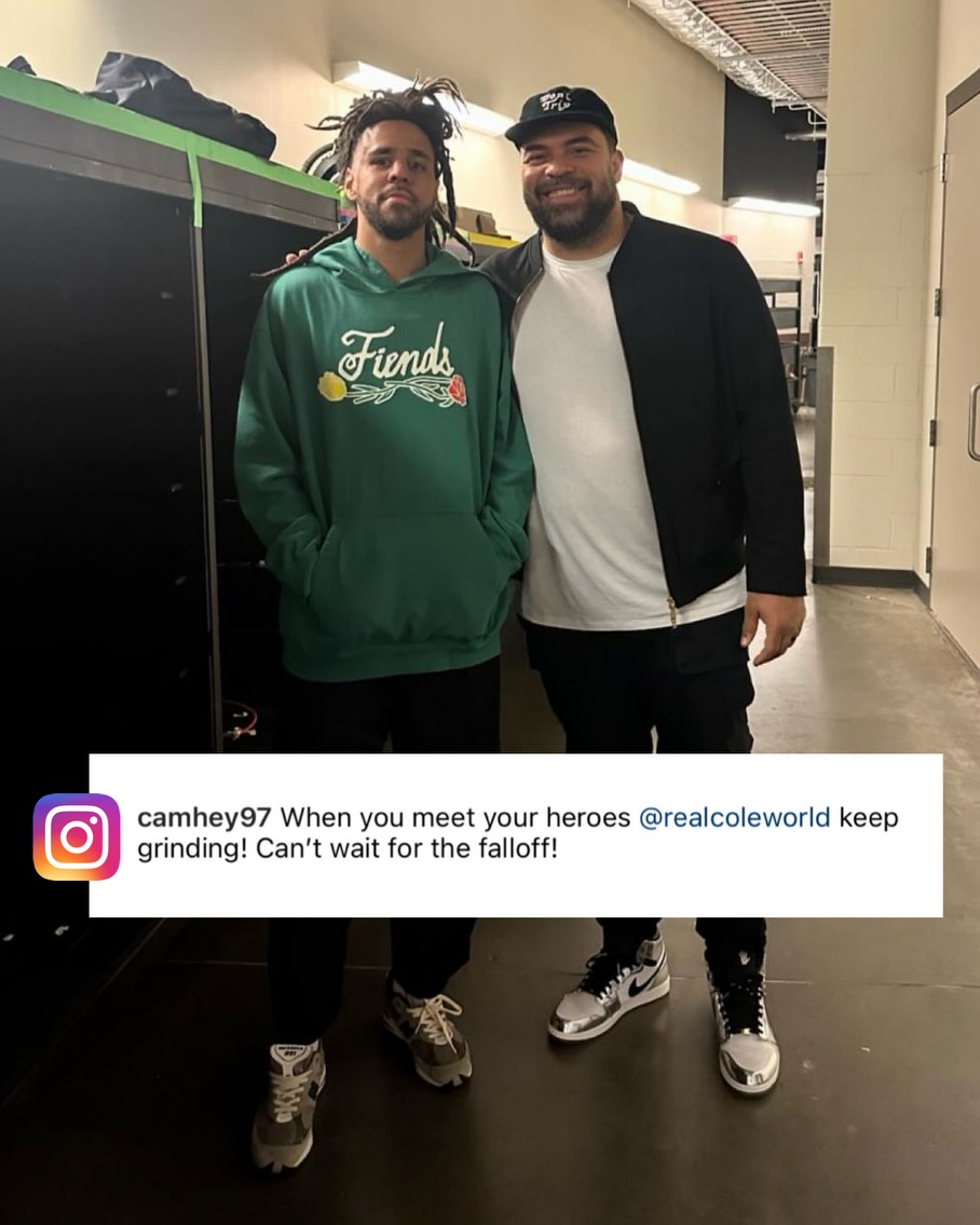 steelers's tweet photo. When you get to meet one of your heroes 🙌

@JColeNC ✖️ @CamHeyward https://t.co/fmwKcpJa08