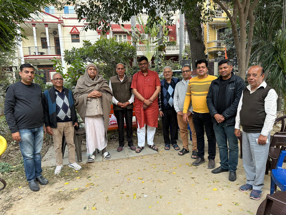 Sanjay4India1's tweet photo. आज का #पौधारोपण....सेक्टर 14, #गुरुग्राम https://t.co/NRsNwA781n