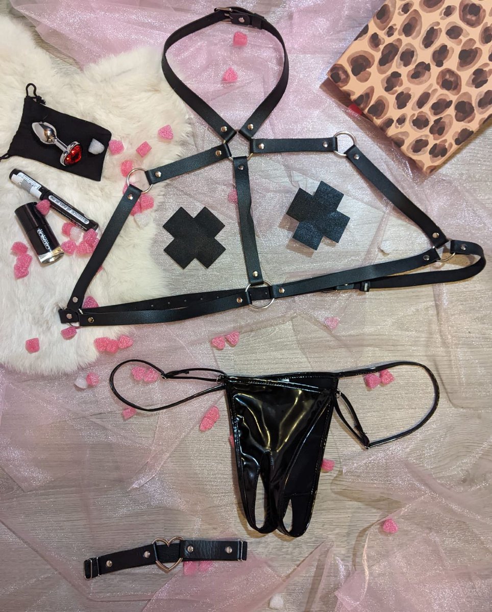slipjespantys's tweet photo. https://t.co/3j2rwNKzwO
#sissy
Harnas maat: 38 tot 44
Slipje Maat: 38 tot 44
But plug: 3.5 Cm
Mascara – Zwart
Nagel lak – Zwart
zeer discreet verzonden! geen afzender of logos 
GRATIS verzending in #Nederland  en #België  #Duitland al vanaf 2.95 https://t.co/hA40kh3Idr