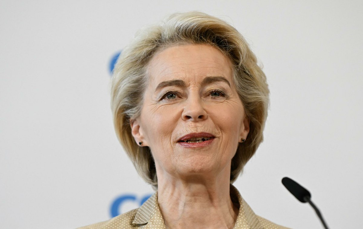 le_Parisien's tweet photo. Ursula von der Leyen est prête à rempiler à la présidence de la Commission européenne
L’Allemande, grande favorite à sa propre succession, devrait annoncer, ce lundi, qu’elle brigue un nouveau mandat
➡️ https://t.co/83EwsC7FUz https://t.co/jhbNsFpapI