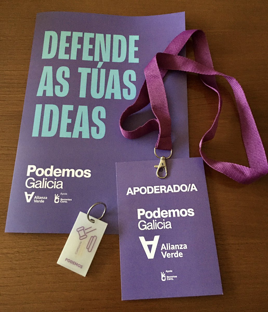 No colexio electoral situado no @ConcelloDeVigo con @Meli__Vazquez 
Unha longa xornada como apoderado de @Podemos_Galicia 

Adiante con @PODEMOS 

#DefendeAsTúasIdeas 
#PodemosGalicia