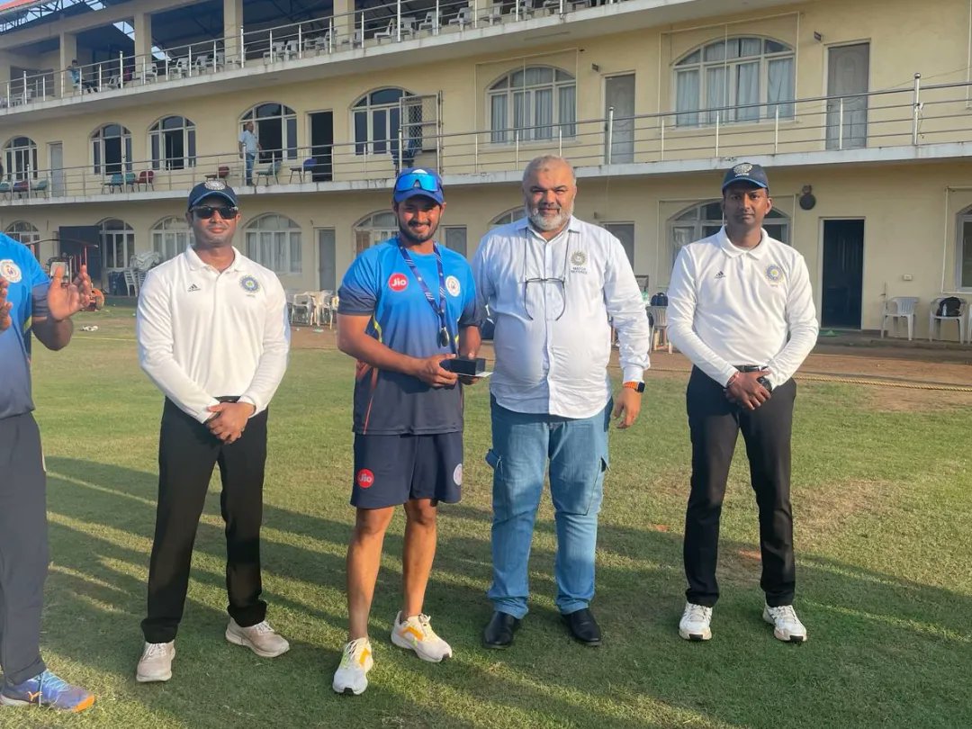 GCAMotera's tweet photo. Star performer for #TeamGCA
Priyank: 171 Runs in 1st Inngs
Chintan: 5 Wkts in Match
Priyajit: 5 Wkts in Match
Siddharth: 4 Wkts in Match
Het: 46* Runs in 2nd Inngs
#Cricket #domestic #Gujarat #BCCI
@BCCI @BCCIdomestic @DhanrajNathwani @mpparimal @JayShah @parthiv9
2/2 https://t.co/UD0DcJmKRd