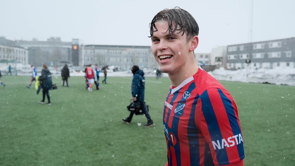 Fram_Fotball's tweet photo. Vi vinner 3-1 mot SF 2 etter scoringer fra Preben Wold, Markus Rekdal og Brian Lysebo Johansen.  

Solid gjennomføring av Frammane i nokså ufyselig spillevær! Neste kamp mot Pors 2.mars. https://t.co/uOhieiMJfm