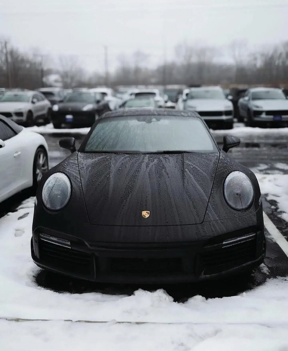 LUX Cars tweet media