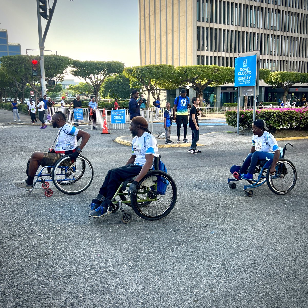themohwgovjm's tweet image. Exciting to witness the active participation of the disabled community in today’s #SagicorSigmaCorporateRun! Their involvement highlights that health is a deliberate and inclusive choice. 🏃‍♀️💙 #SigmaRun