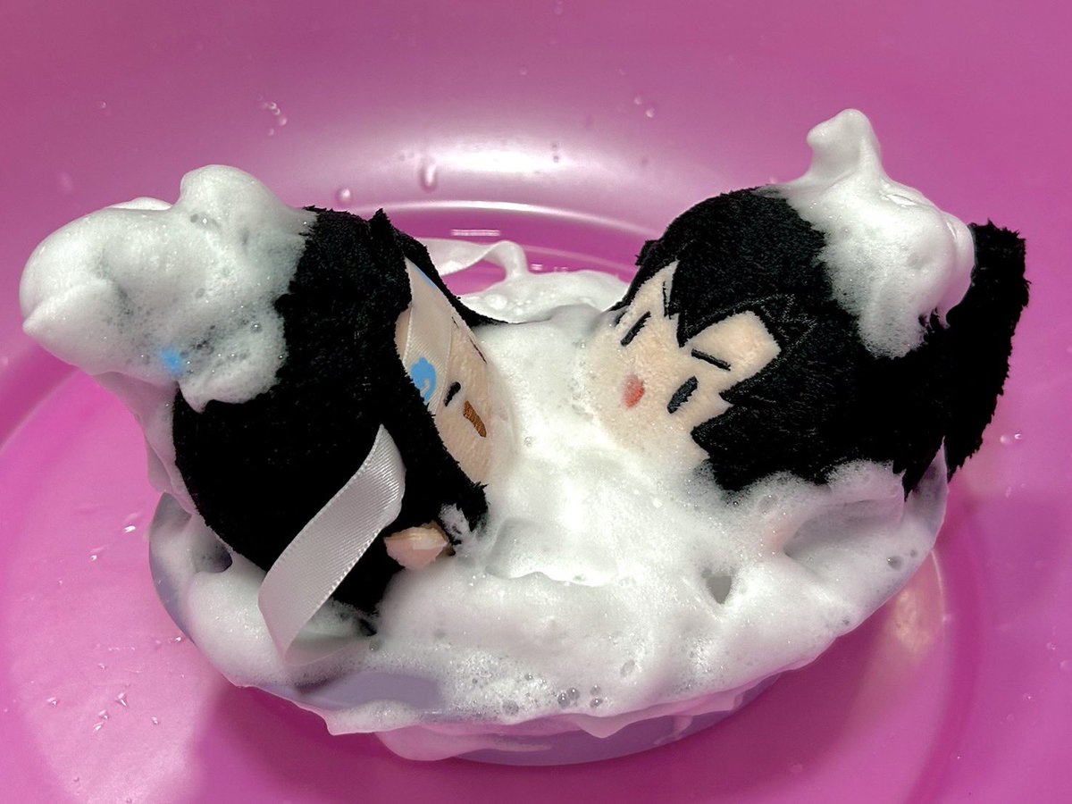 fish_i_i_'s tweet photo. 幫醜醜忘羨洗澡🛁 https://t.co/74Vfs5hB5o